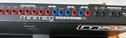 Moog-Voyager Old School